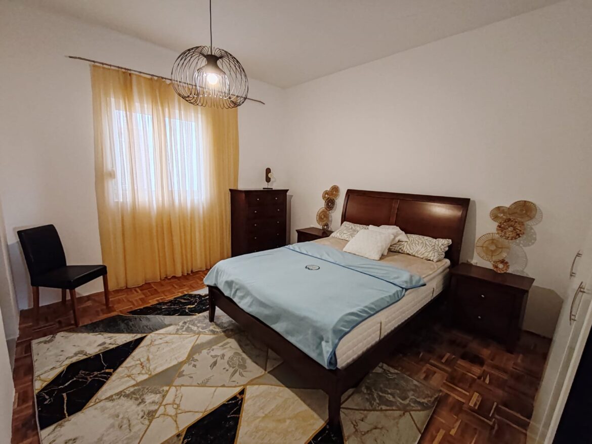 Apartment Maestral